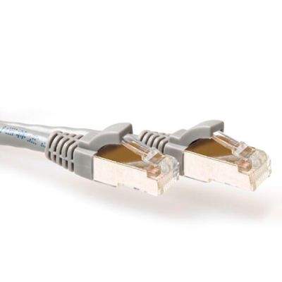 ACT Grijze 0,5 meter SFTP CAT6A patchkabel snagless met RJ45 connectoren